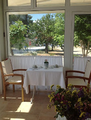 δωμάτιο πρωινού neaktion apartments